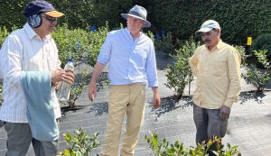 El chileno que acompaña los primeros pasos del arándano en India