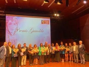 Celebrando a las mujeres del agro: Premio Guacolda, un homenaje a la labor femenina en la fruticultura chilena