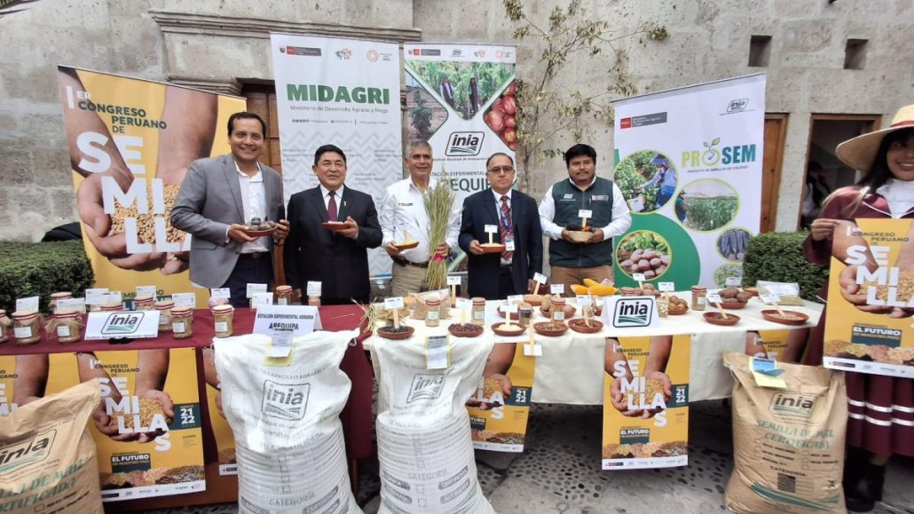 Organizadores del primer Congreso Peruano de Semillas