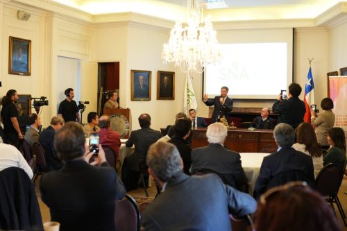 Impulsan el cooperativismo silvoagropecuario con seminario que abordó experiencias exitosas