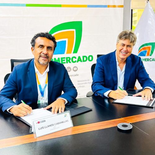 Agromercado y ProCitrus sellan alianza para impulsar la cadena citrícola